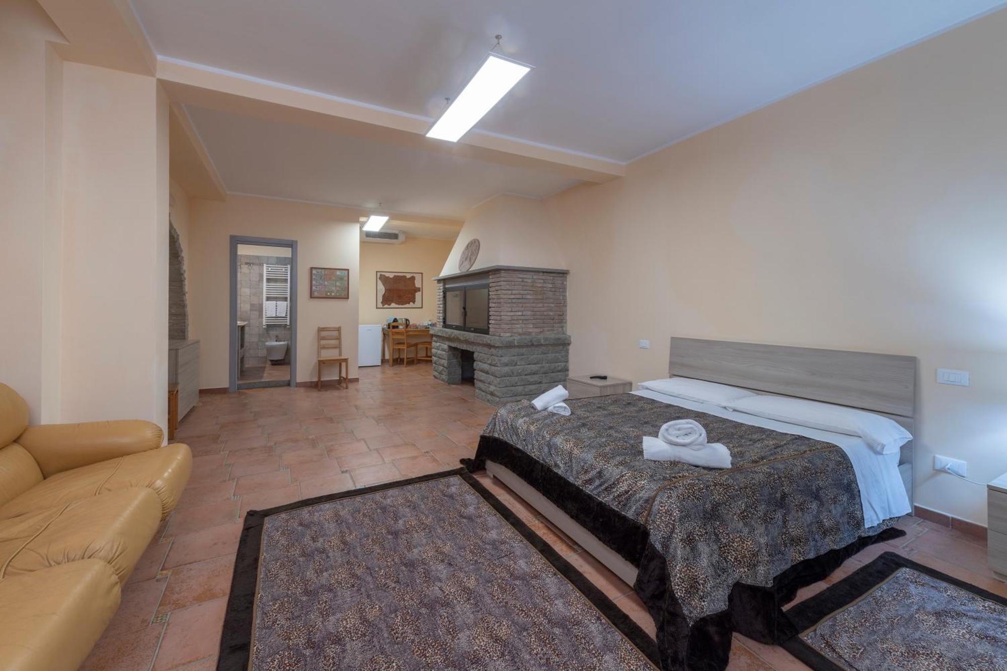 Air B&B Pleasant Moments Больсена Экстерьер фото